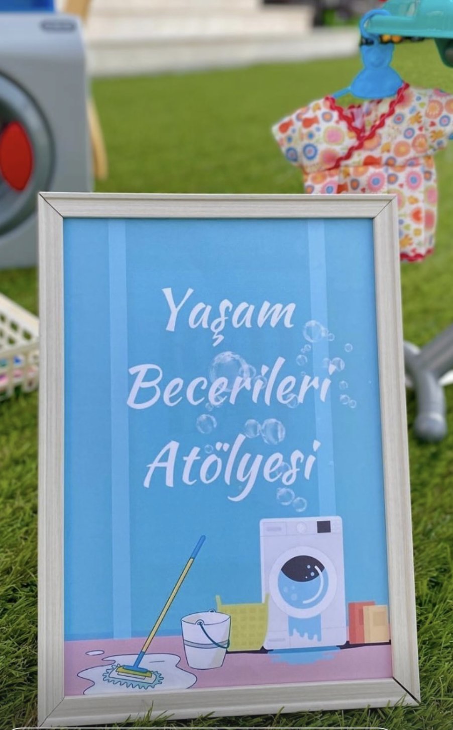 Yaşam Becerileri Atölyesi tabelası